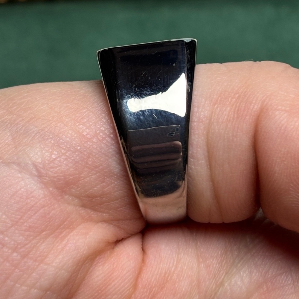 Mens Silver Square Signet Ring Polished Metal Minimalist Pinky Ring Size 12 - Picture 5 of 5